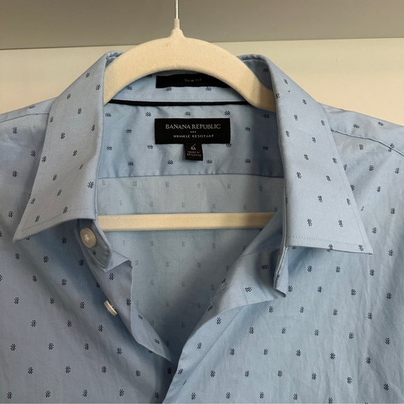 Banana Republic Blue Casual Button Down Winkle Resistant Slim Fit Shirt - M - Picture 3 of 5